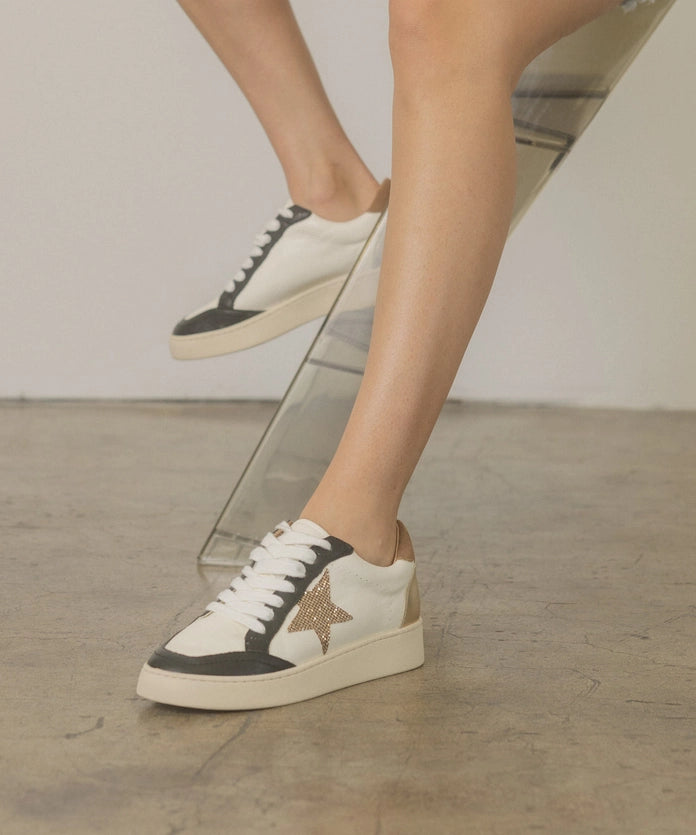 Eliana Vintage Star Sneakers